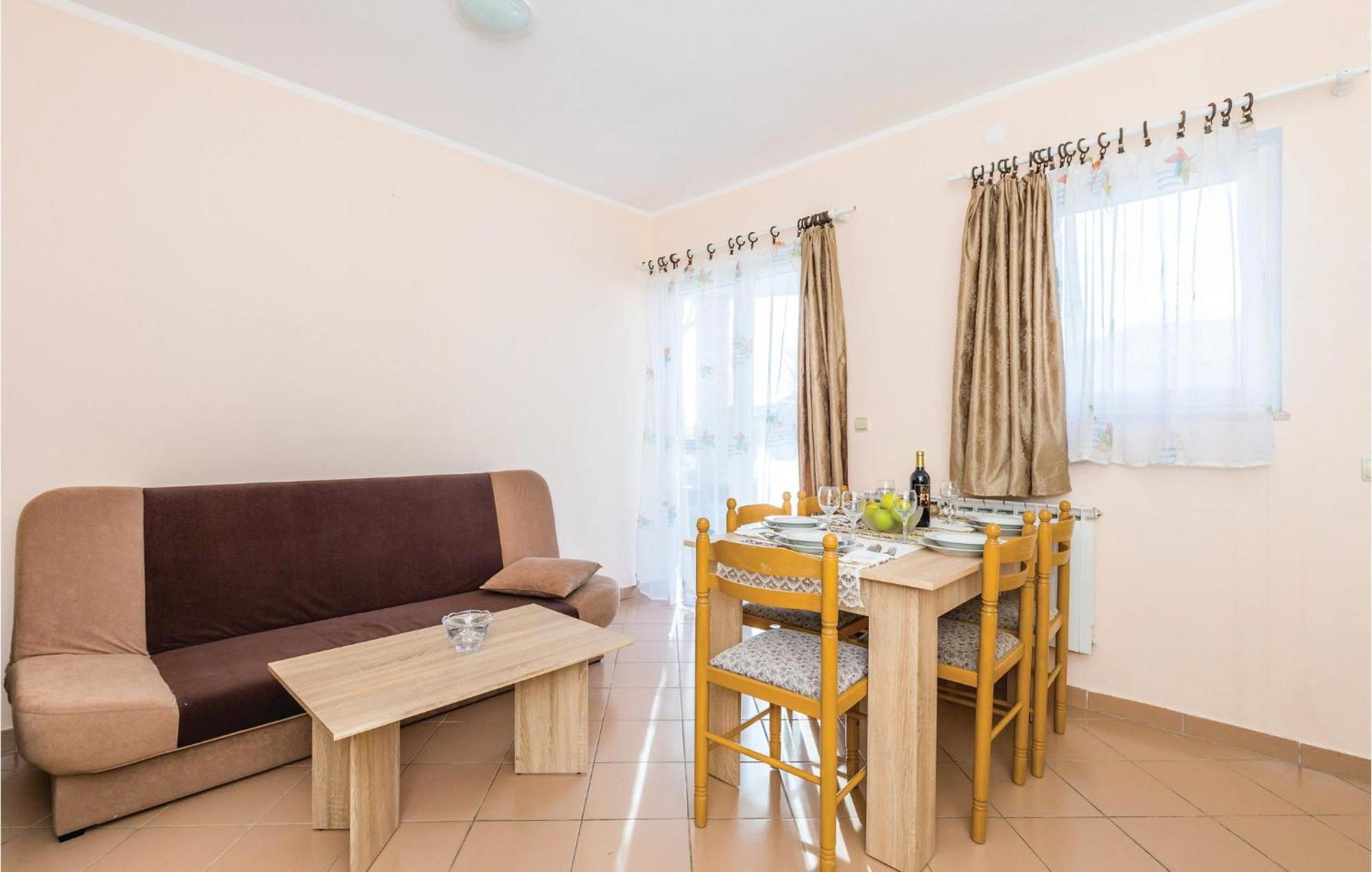 Nice Apartment In Matulji With Kitchen Dış mekan fotoğraf